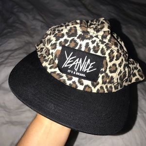 Yea.nice Leopard Hat